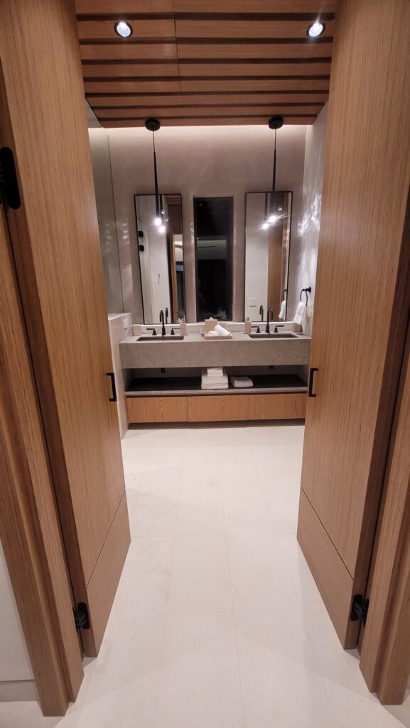 thumbnail_1000004222